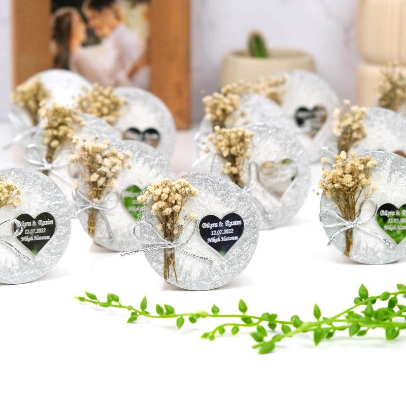 Kına Gecesi İçin Unutulmaz Hediyelik Fikirleri